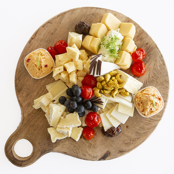 specialty-cheese_catering-tray.jpg